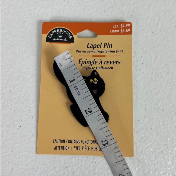 Hallmark Halloween Theme Lapel Pins Vintage Lot of 4 New on Card - Picture 12 of 13